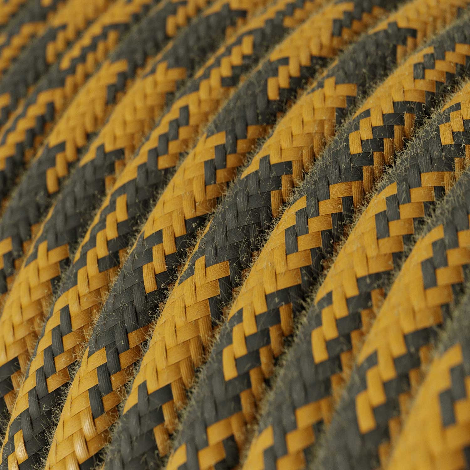 Pendellampe med tekstilkabel og læderdetaljer - Fremstillet i Italien