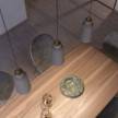 Pendellampe med tekstilkabel, Bottle keramik lampeskærm og metaldetaljer - Fremstillet i Italien