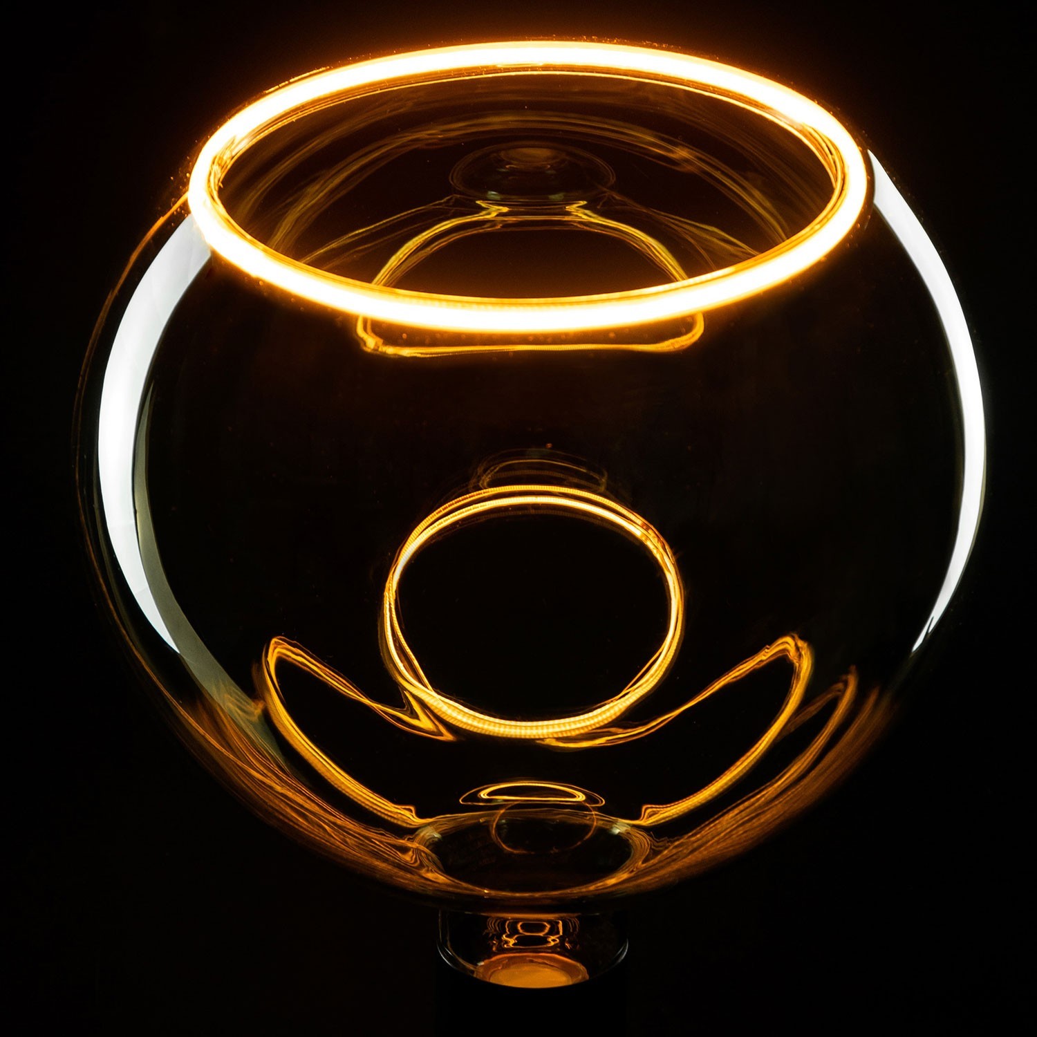 Globe LED-pære G200 Smoky Floating Collection 6W dæmpbar 1900K