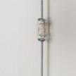 Væglampe i metal med to-polet stik
