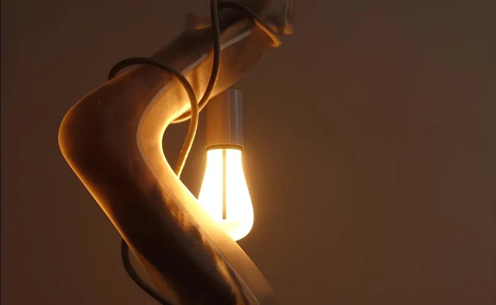 Innovazione e tradizione: la lampada forcola di Carlo D’Urso - Creative Cables