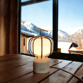 Kabellyset: Mont Blanc er fyldt med lys med hjælp fra designer Matteo Ragni og Creative Cables?